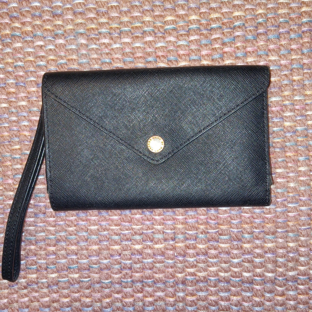 Michael Kors Black Envelope Wristlet